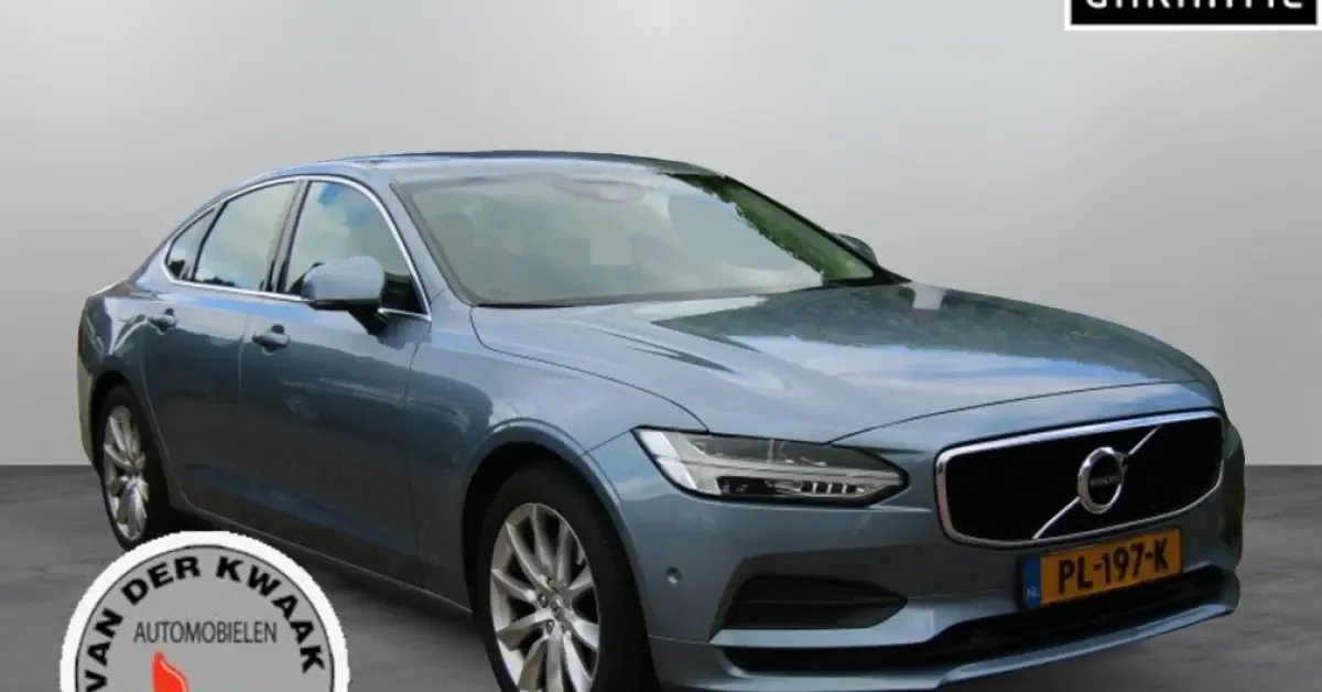 Volvo S90 (2017) — foto 1
