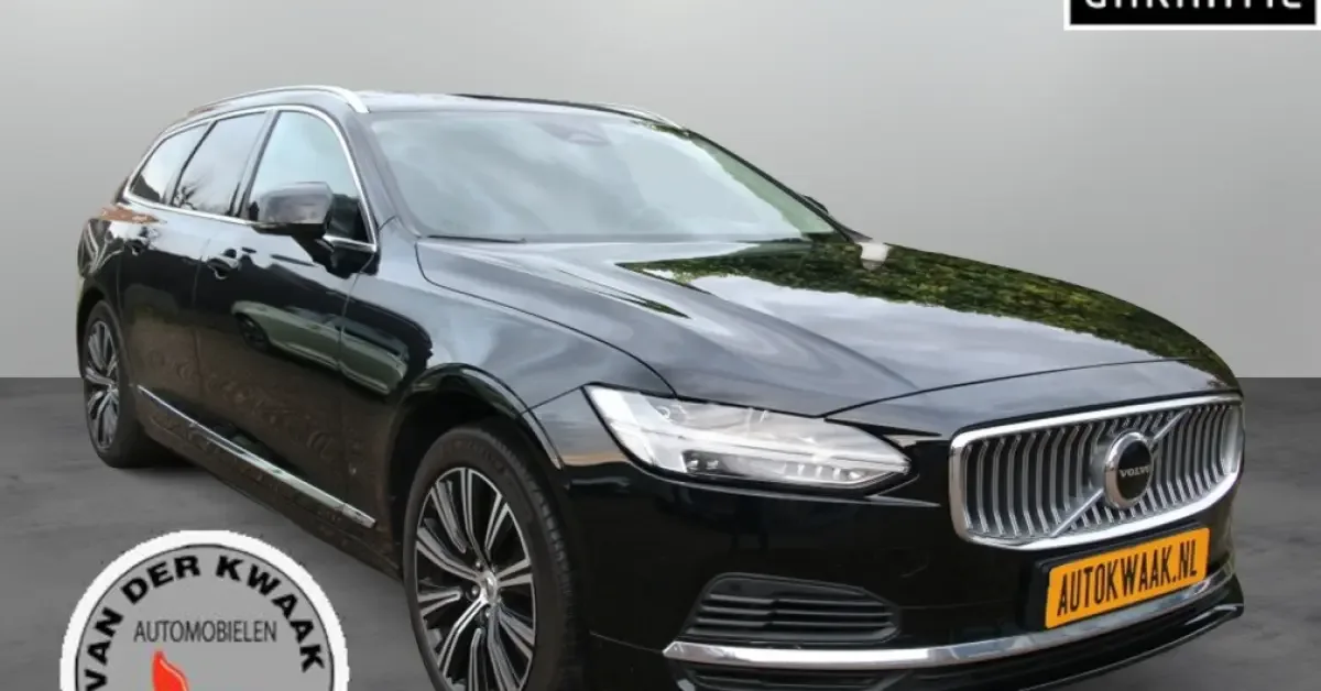 Volvo V90 (2022) — foto 1