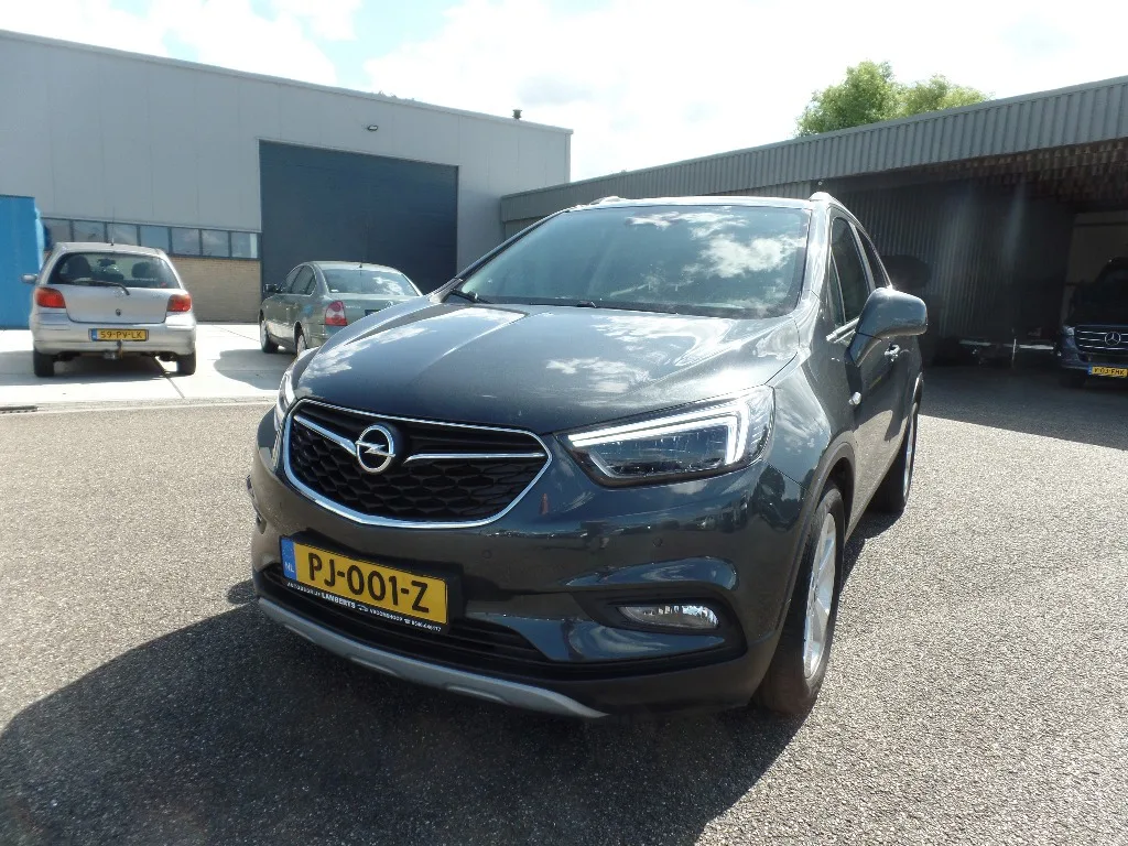 Opel Mokka X (2017) — foto 1