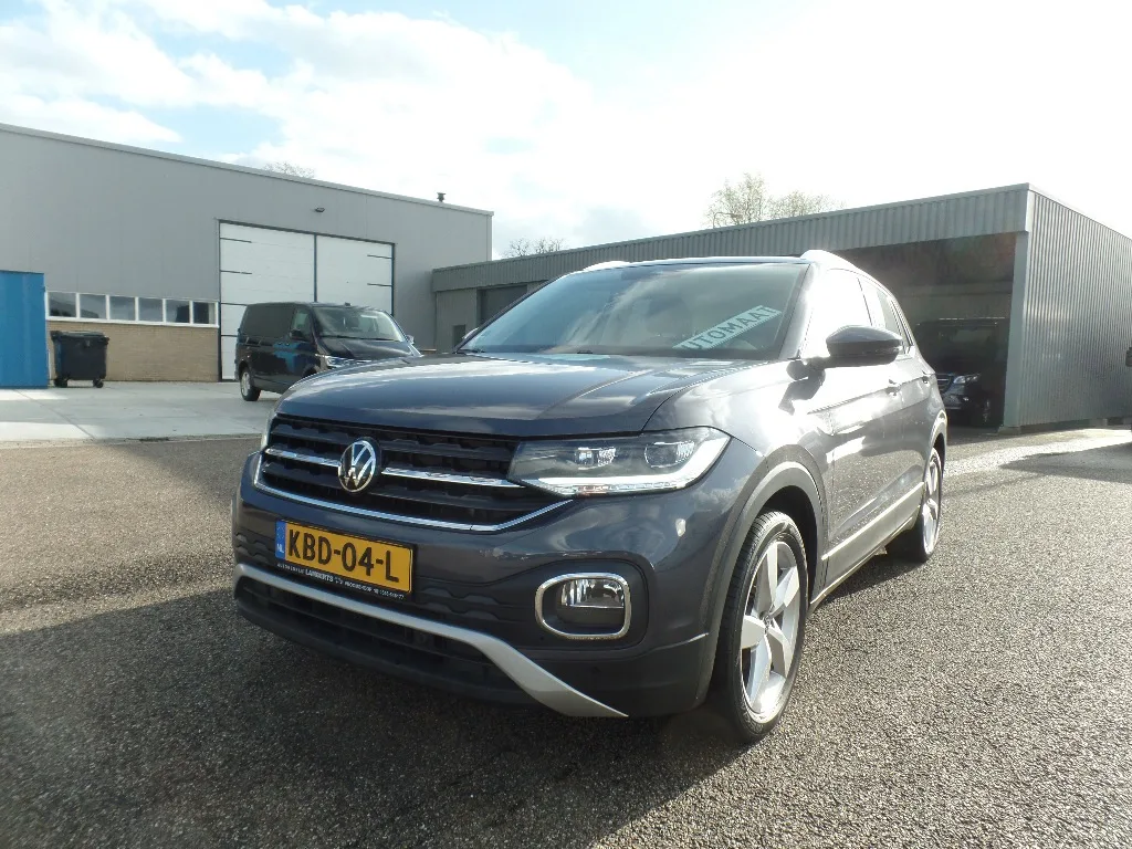 Volkswagen T-Cross (2023) — foto 1