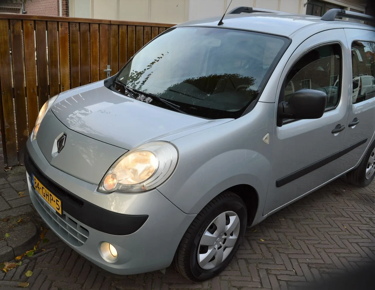 Renault Kangoo (2008) — foto 1