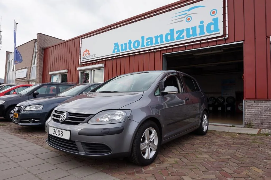 Volkswagen Golf Plus (2008) — foto 1