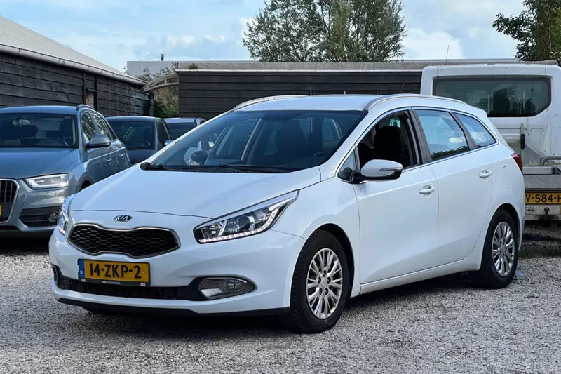 Kia Ceed (2012)