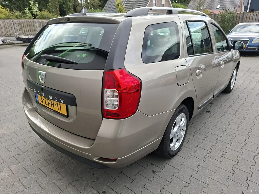 Dacia Logan MCV (2015) — foto 1