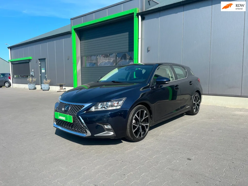 Lexus CT (2019) — foto 1