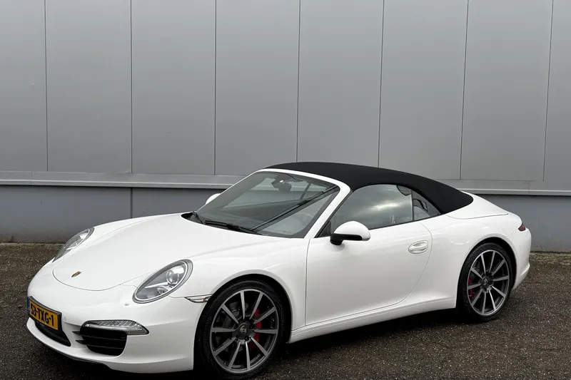 Porsche 911 (2012)