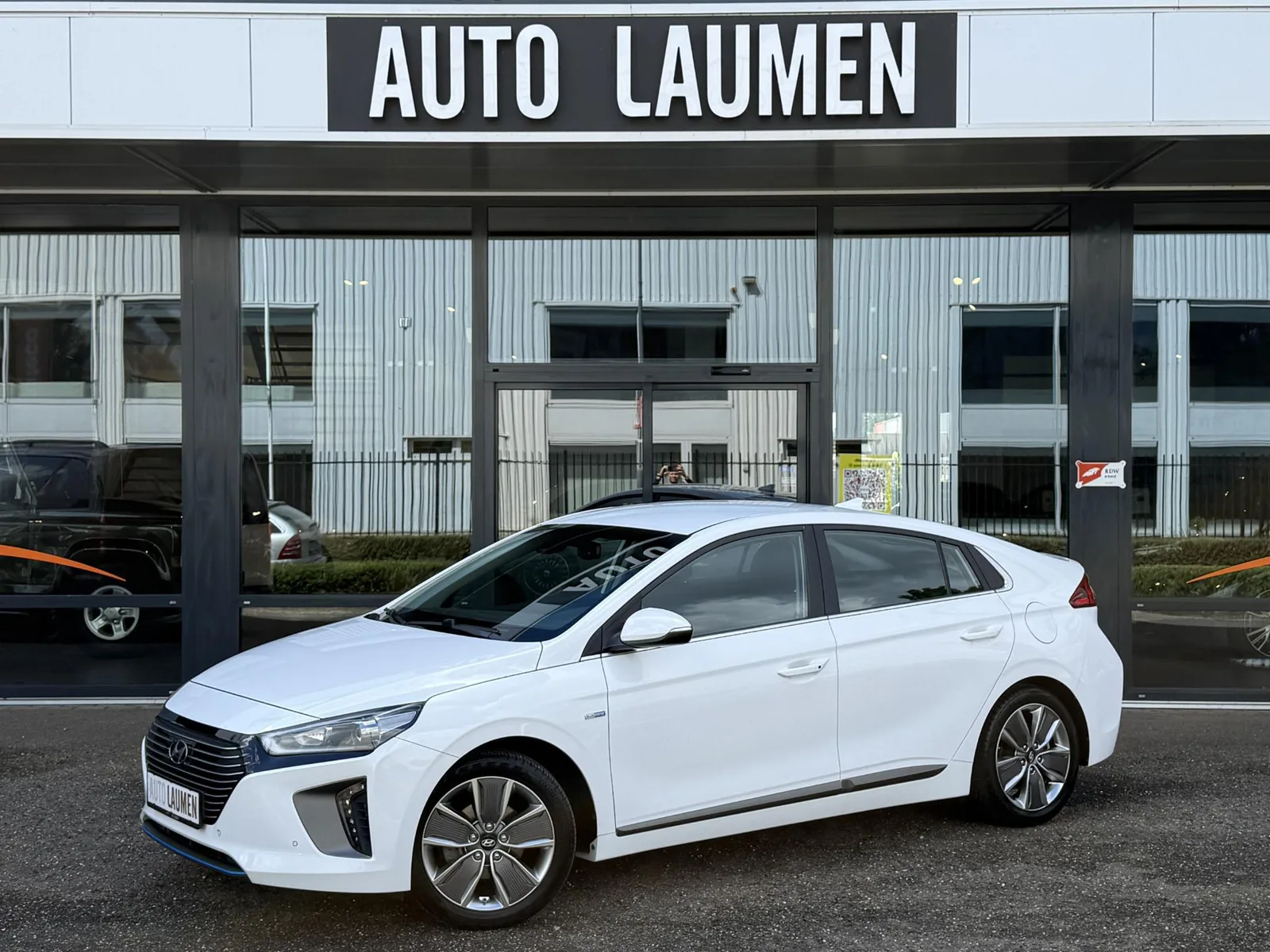 Hyundai Ioniq (2016) — foto 1
