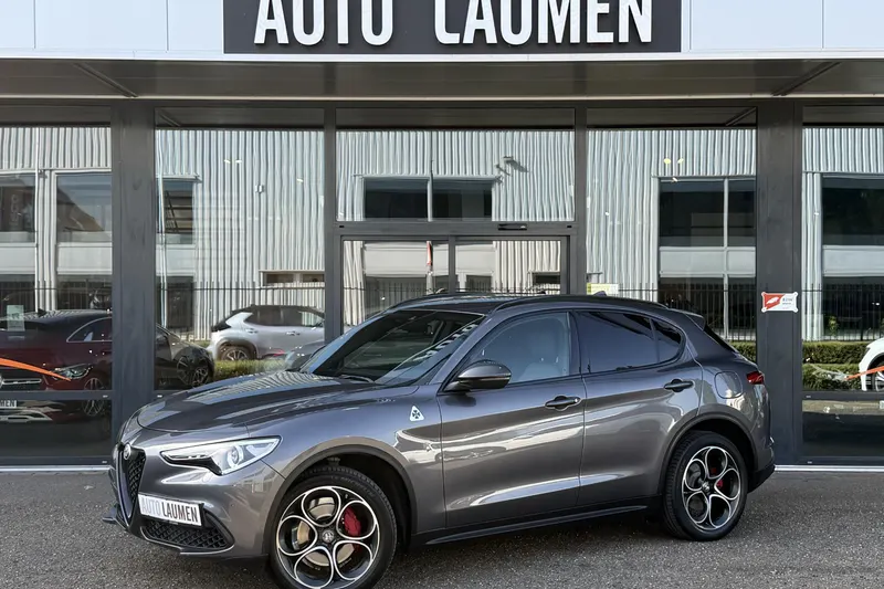 Alfa Romeo Stelvio (2019)