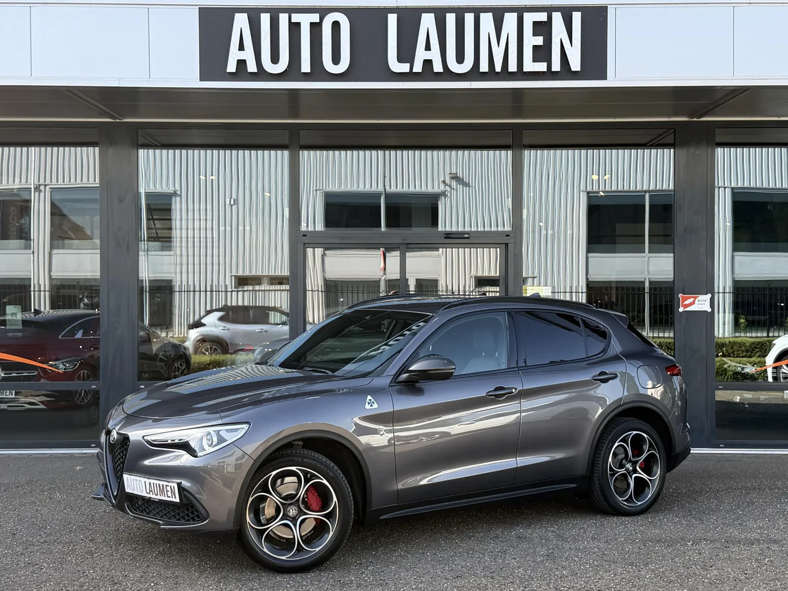 Alfa Romeo Stelvio (2019) — foto 1