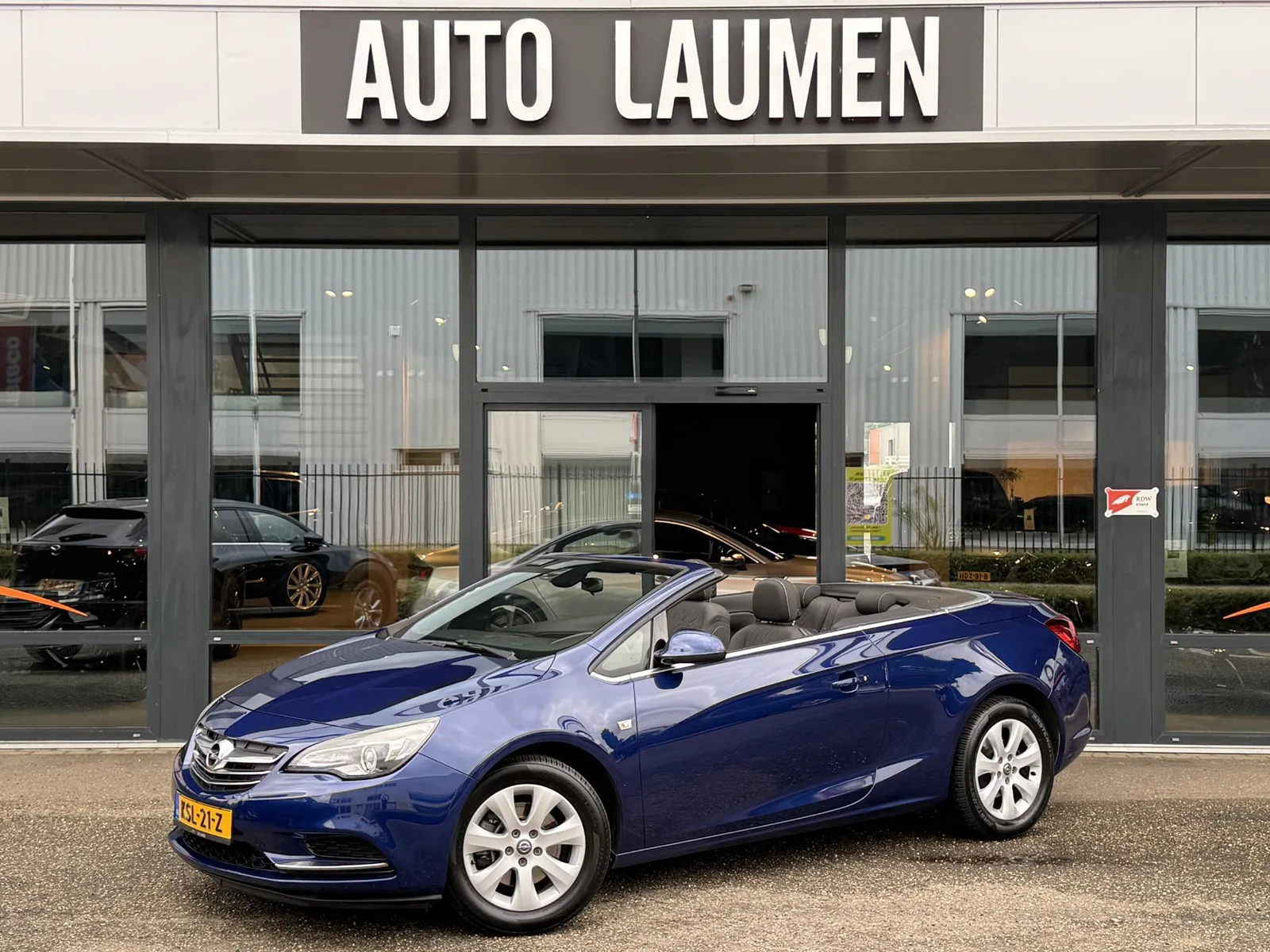 Opel Cascada (2014) — foto 1