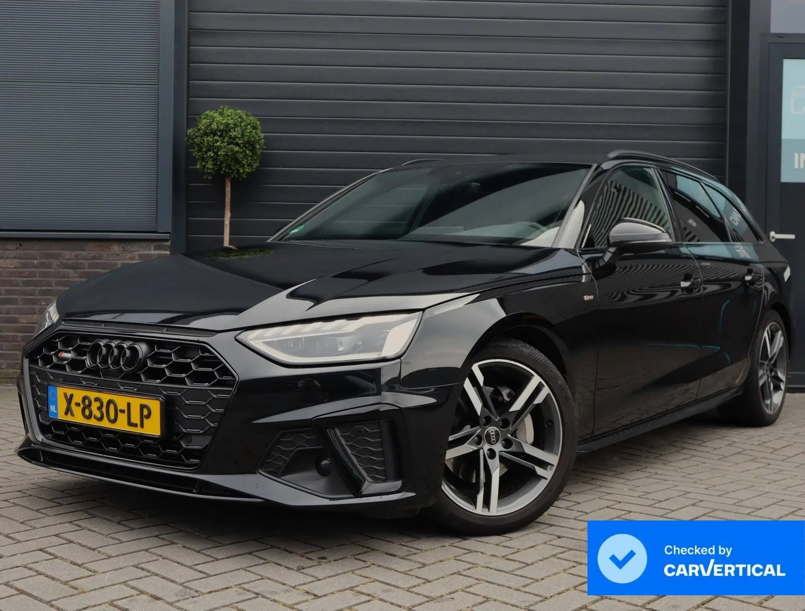 Audi A4 (2023) — foto 1