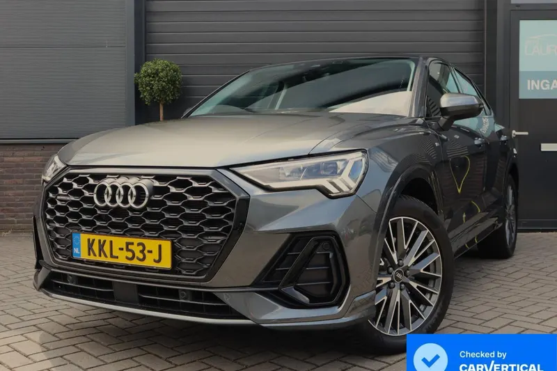 Audi Q3 (2022)