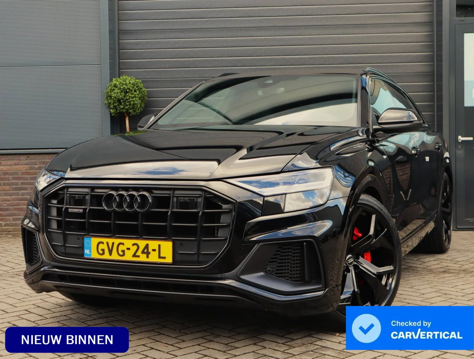 Audi Q8 (2021) — foto 1