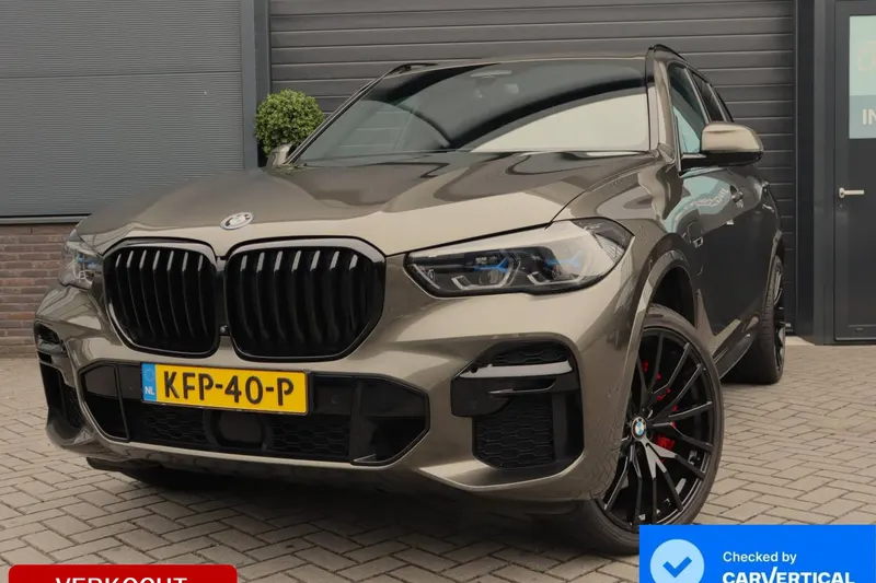 BMW X5 (2022)