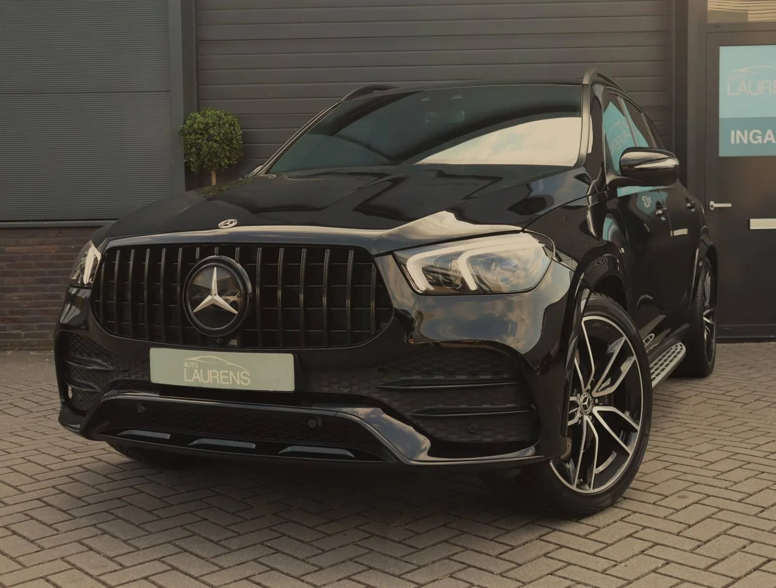 Mercedes-Benz GLE (2022) — foto 1