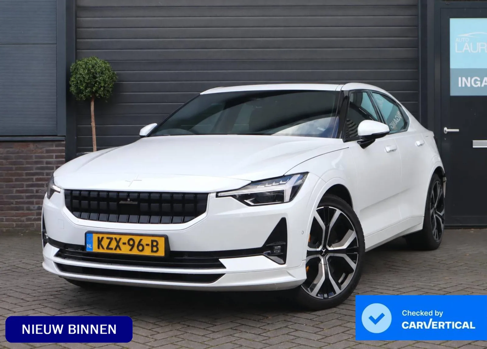 Polestar 2 (2023) — foto 1