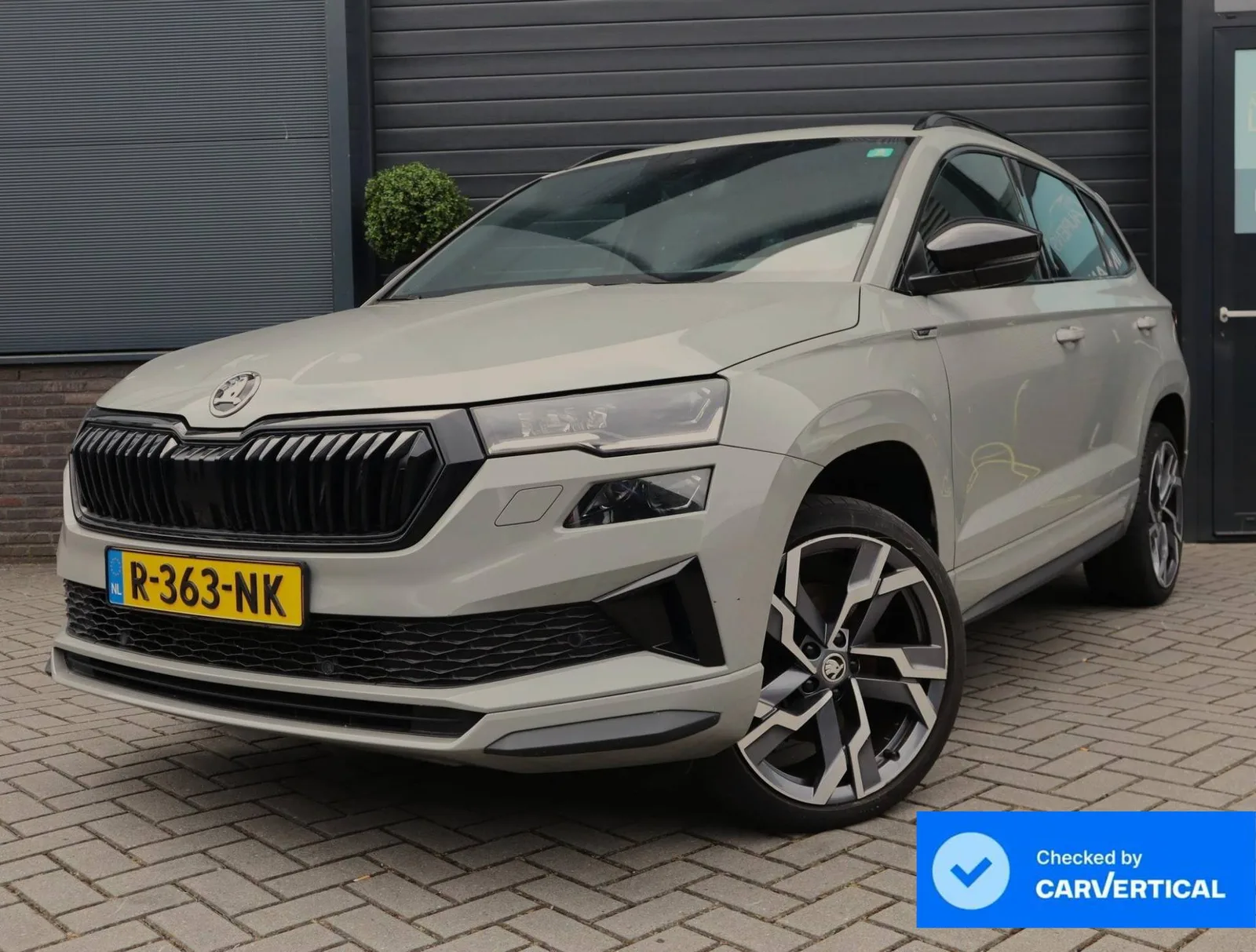 Škoda Karoq (2022) — foto 1