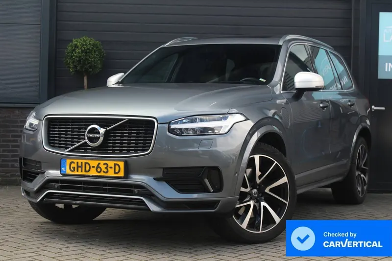 Volvo XC90 (2017)