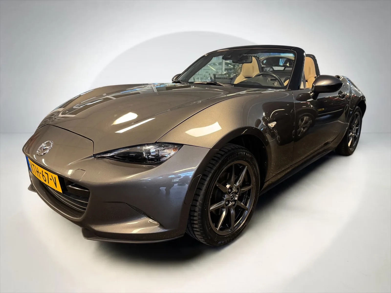 Mazda MX-5 (2019) — foto 1