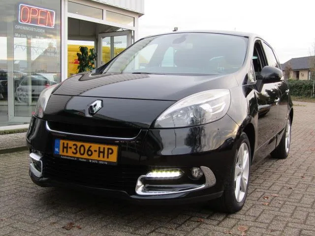 Renault Scénic (2013) — foto 1