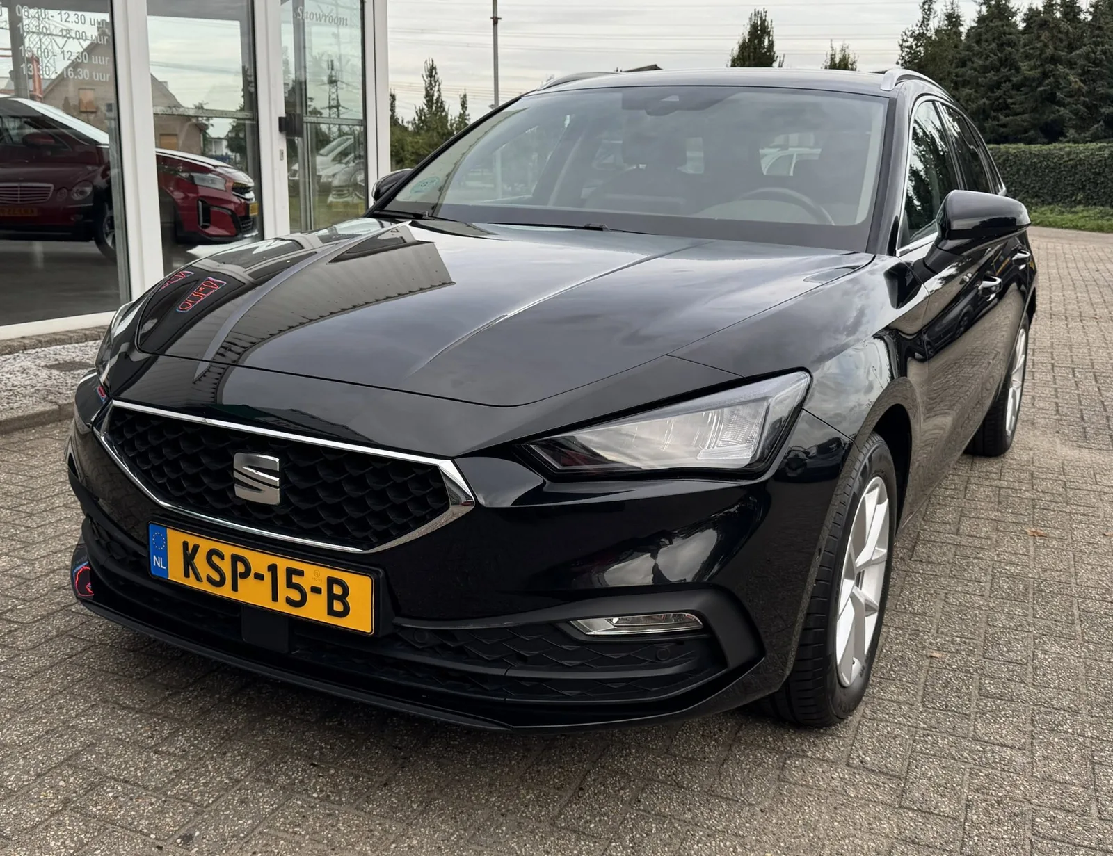 SEAT Leon Sportstourer (2025) — foto 1