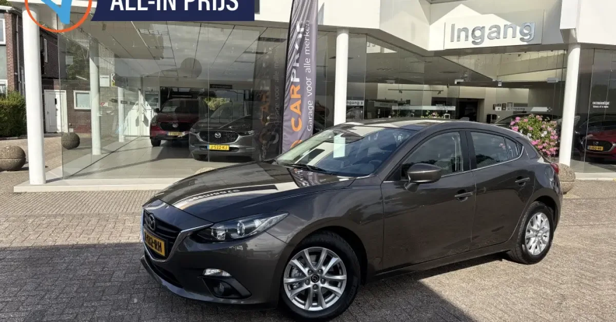 Mazda 3 (2014) — foto 1