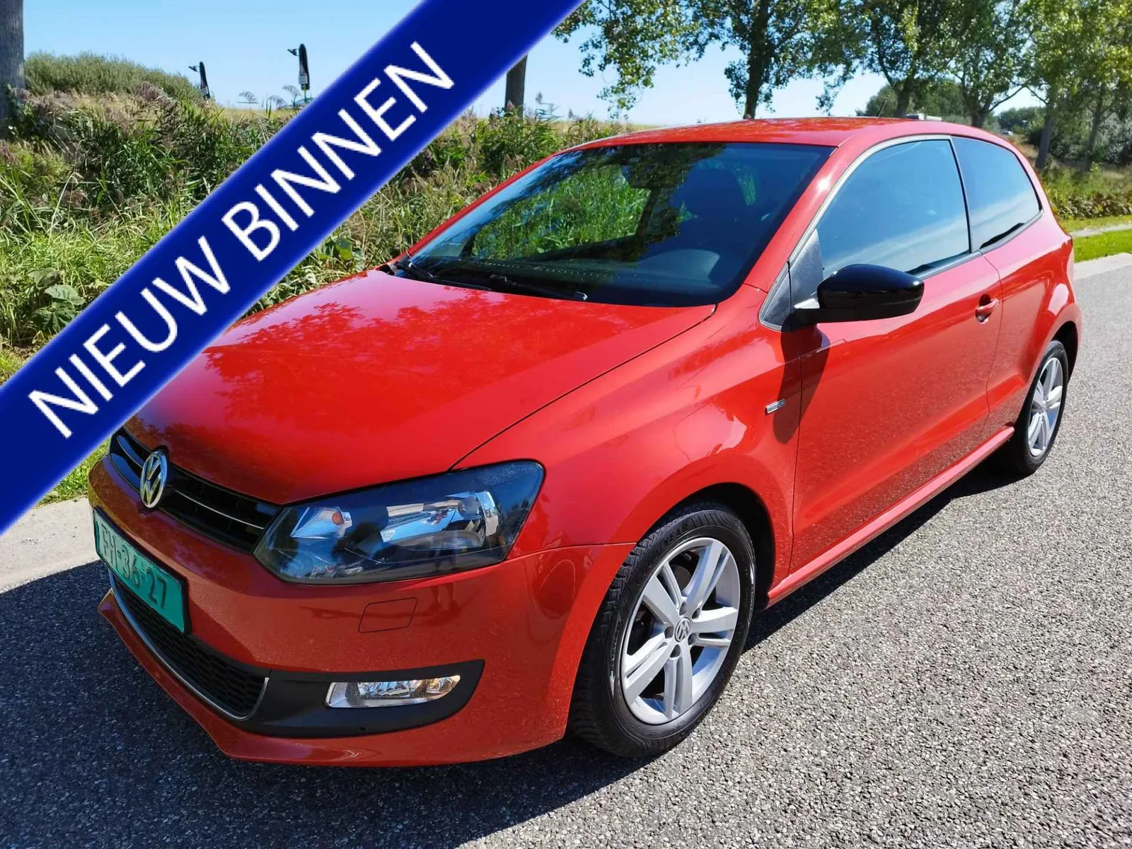 Volkswagen Polo (2013) — foto 1
