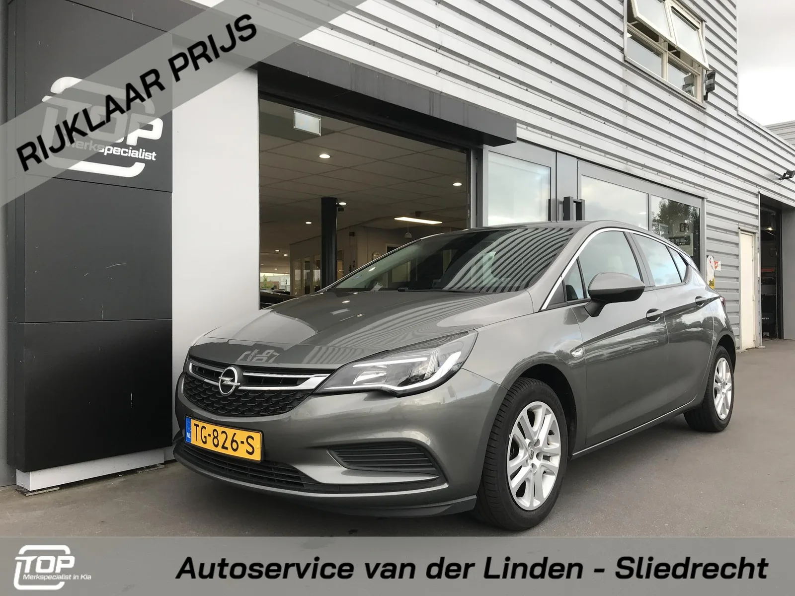 Opel Astra (2018) — foto 1