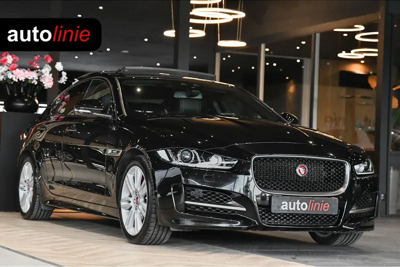 Jaguar XE (2018)