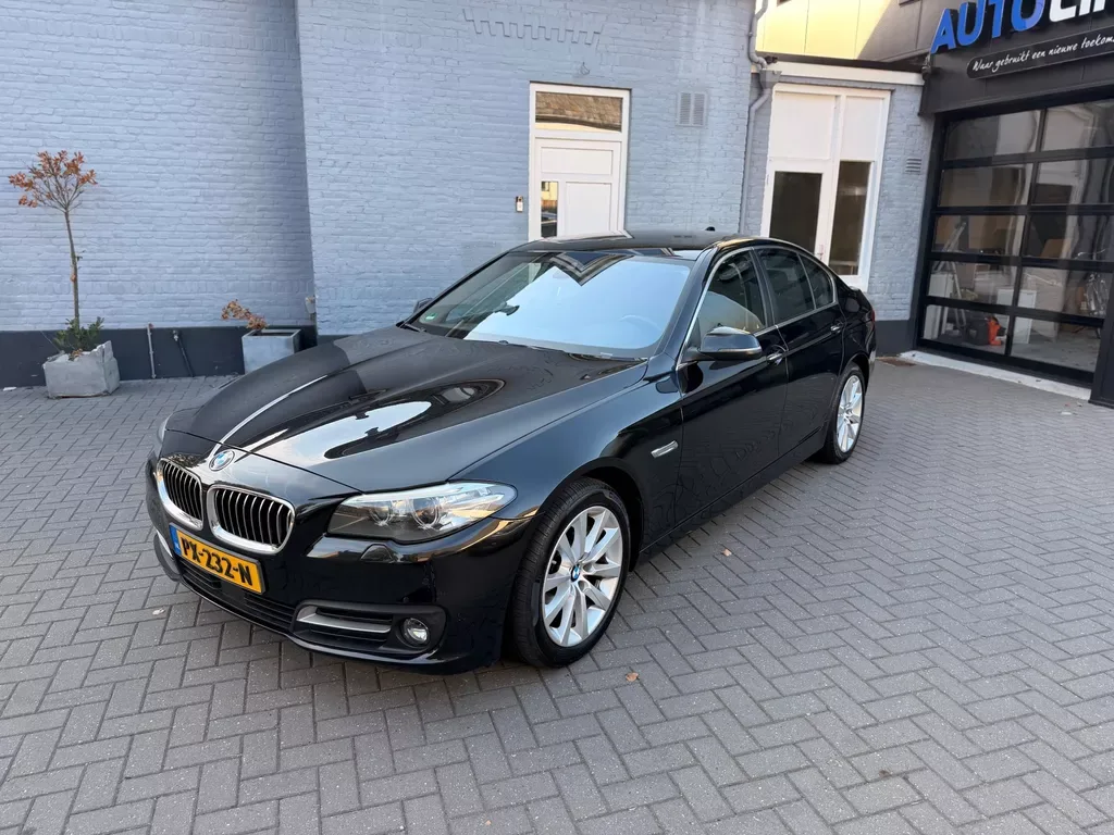 BMW 5-Serie (2015) — foto 1