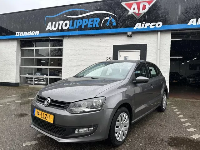 Volkswagen Polo (2010) — foto 1