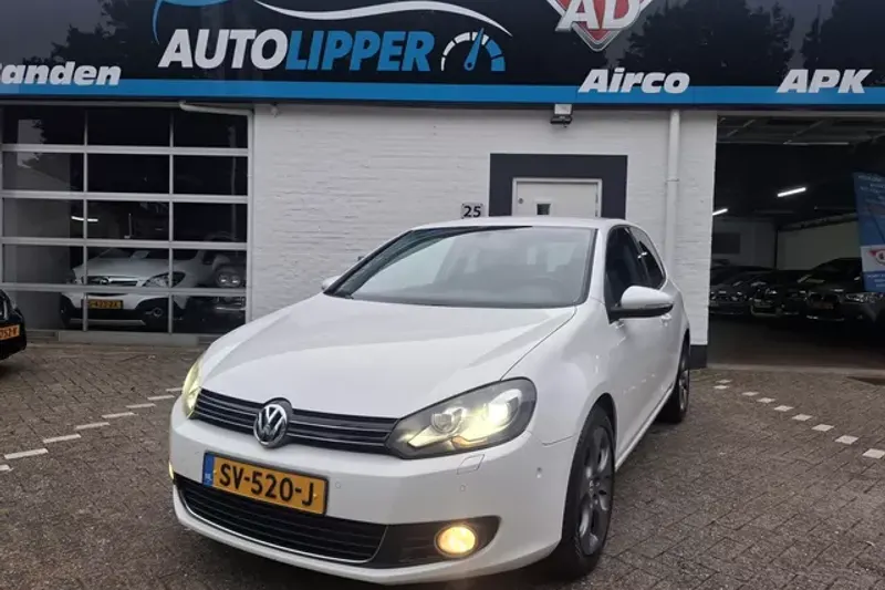 Volkswagen Golf (2010)