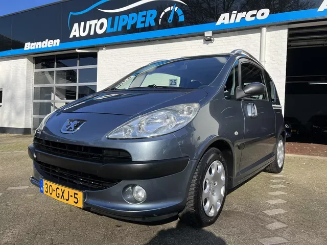 Peugeot 1007 (2008) — foto 1