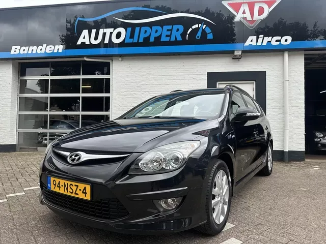 Hyundai i30 (2010) — foto 1