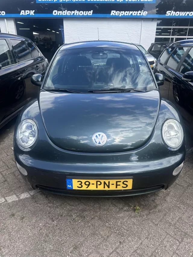 Volkswagen New (2004) — foto 1