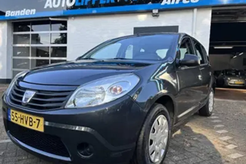 Dacia Sandero (2009)
