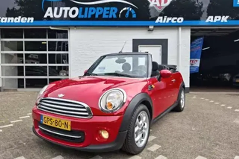 MINI Cooper (2010)