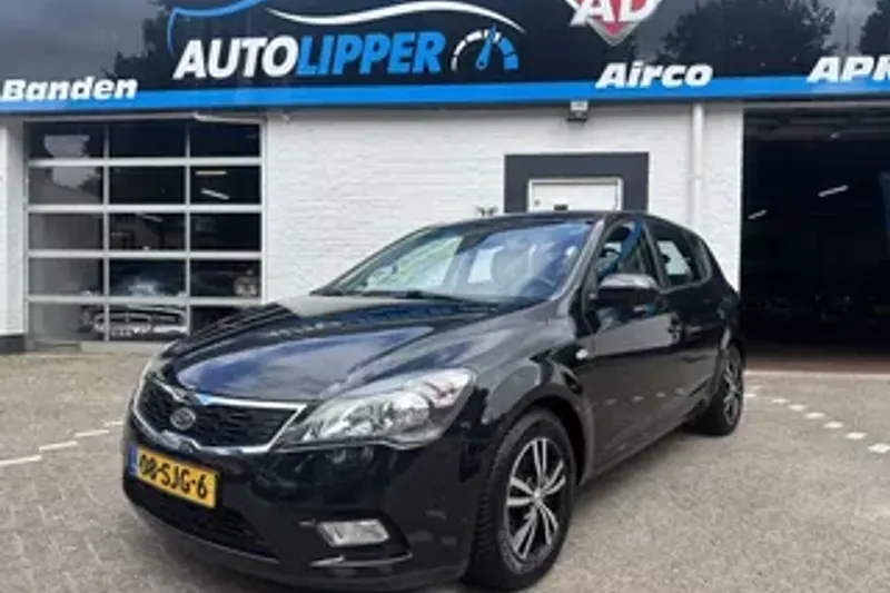 Kia Cee'd (2012)