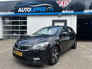 Kia Cee'd (2012) — foto 1