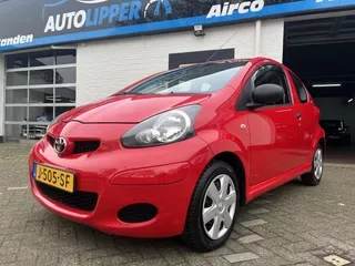 Toyota Aygo (2009) — foto 1