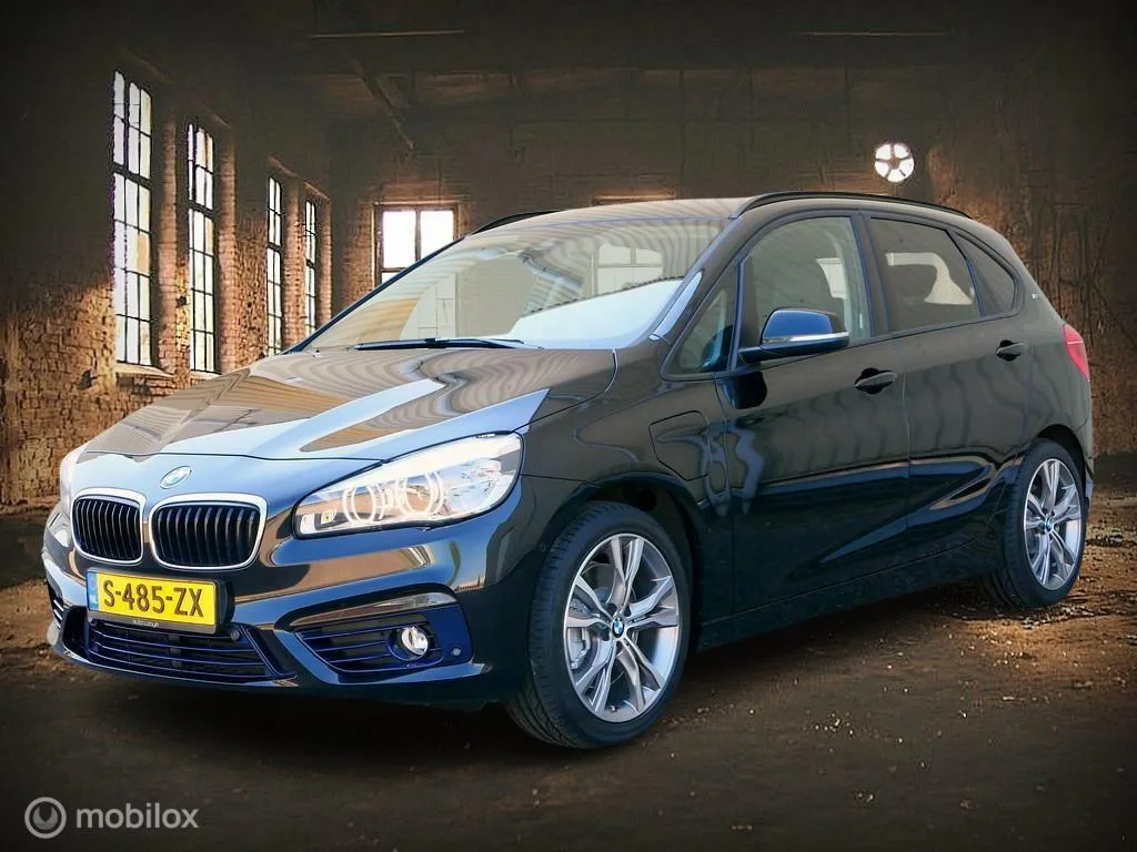 BMW 2-Serie Active Tourer (2016) — foto 1