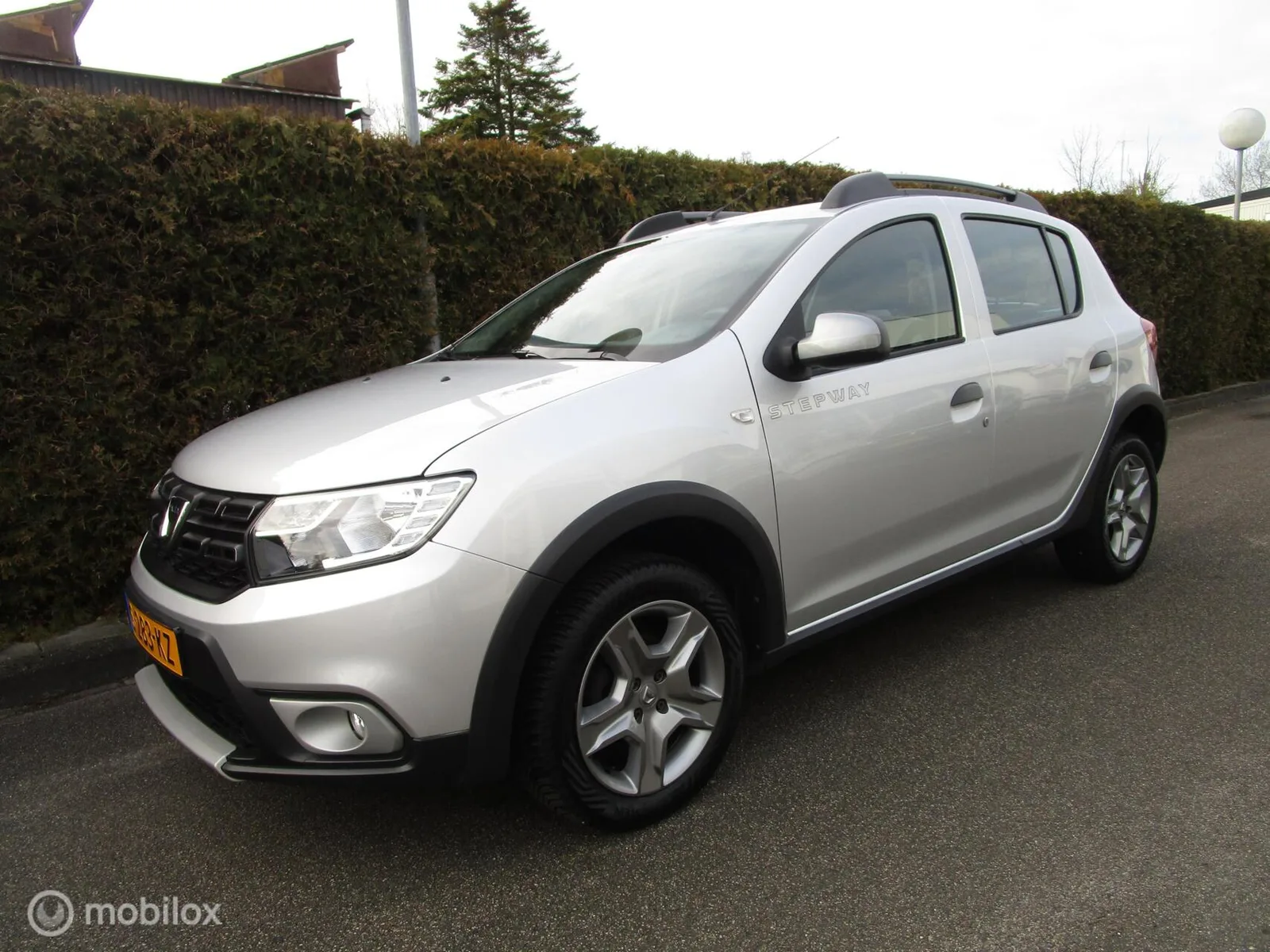 Dacia Sandero (2017) — foto 1