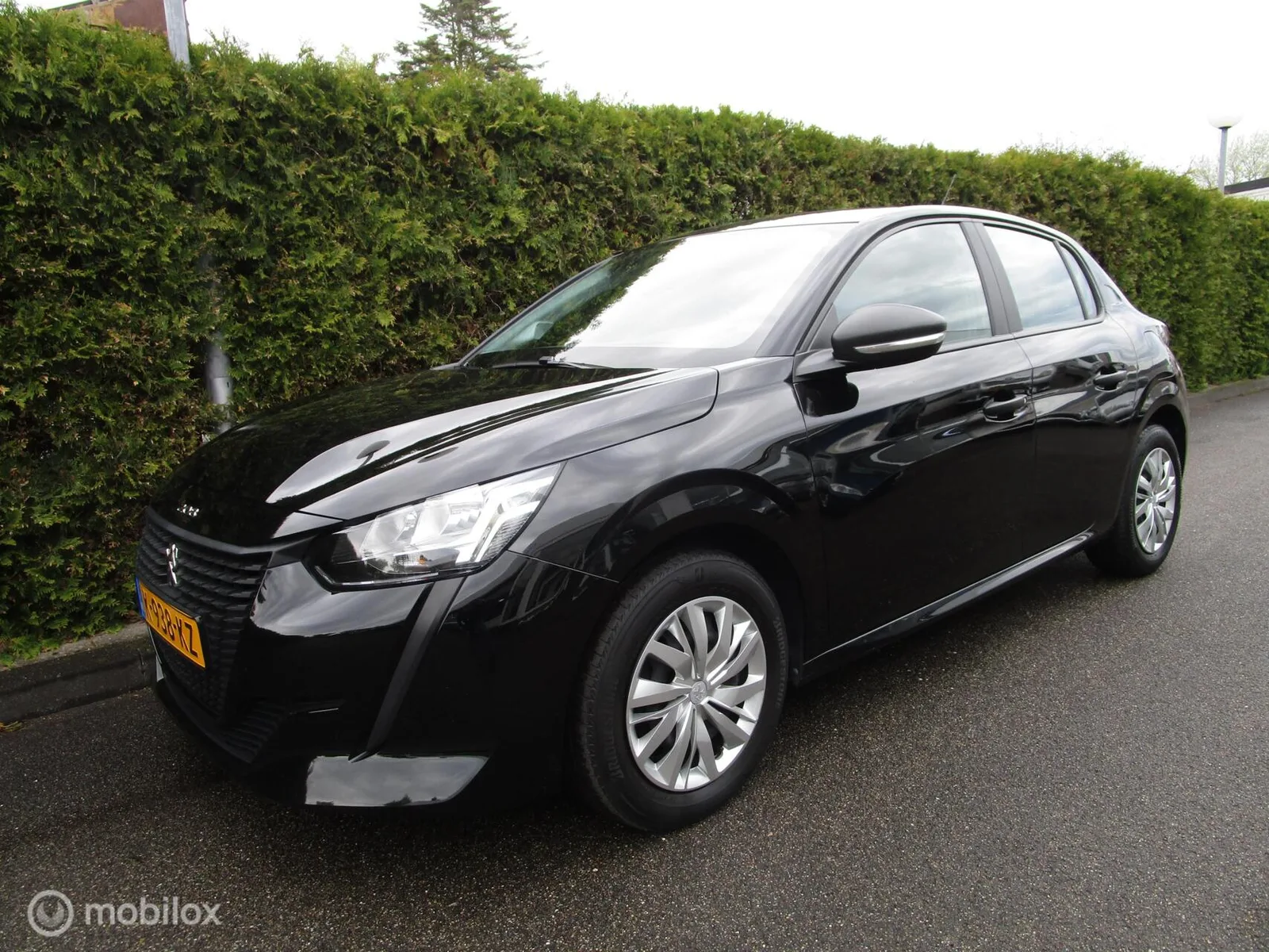 Peugeot 208 (2021) — foto 1