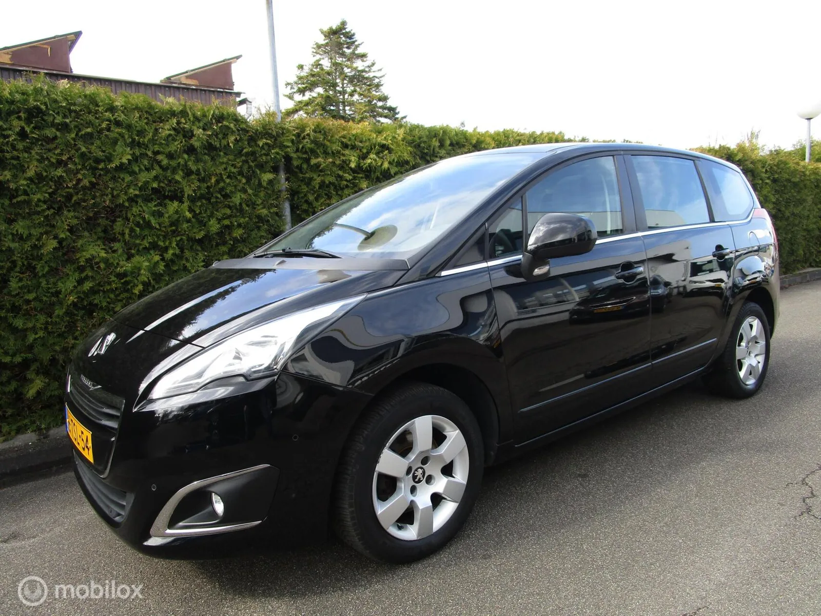 Peugeot 5008 (2014) — foto 1