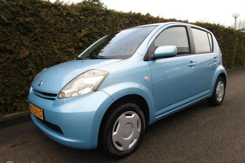 Daihatsu Sirion (2006)