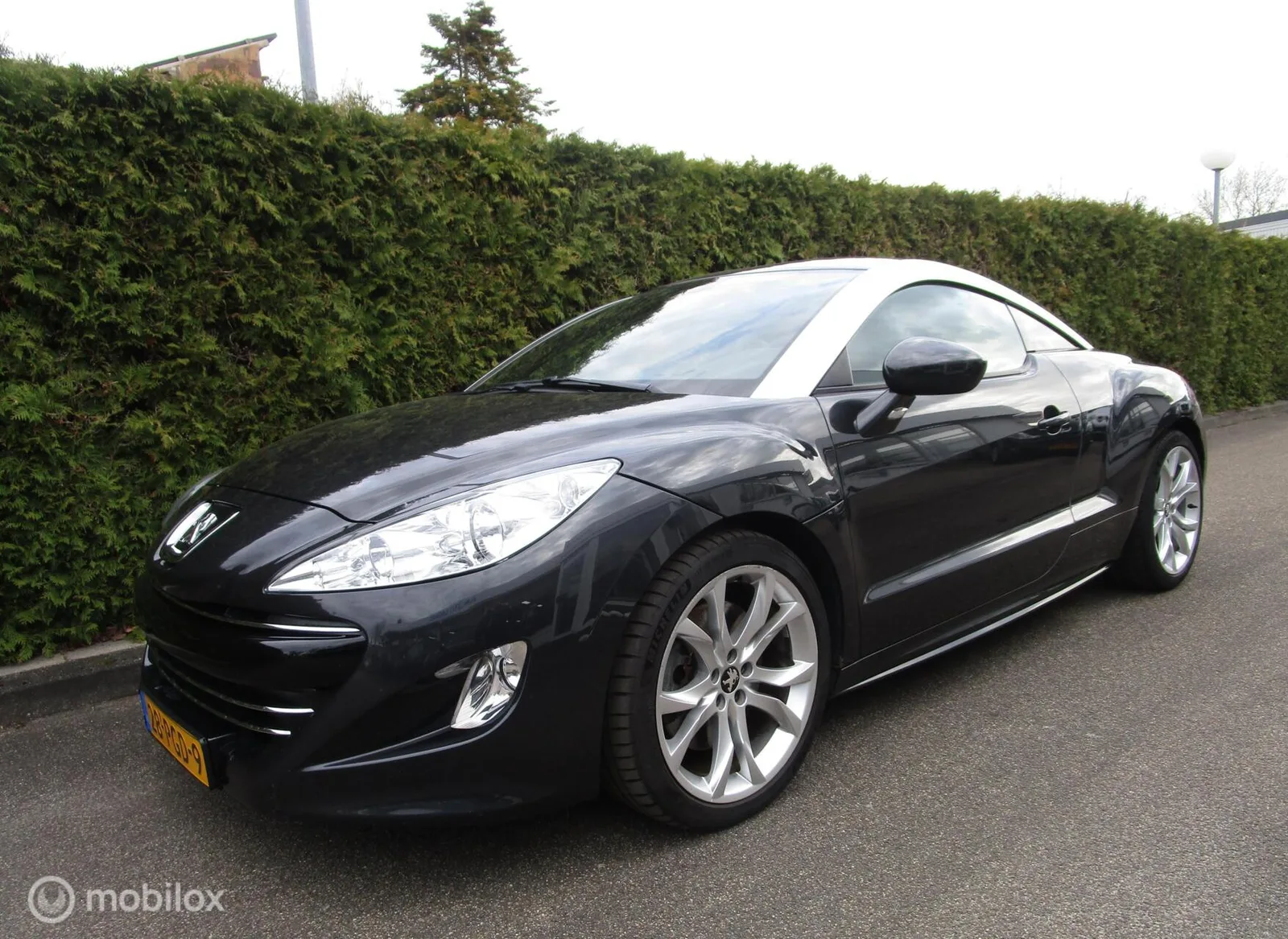 Peugeot RCZ (2011) — foto 1