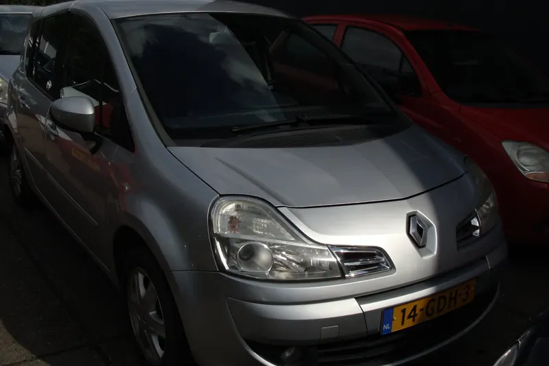 Renault Grand Modus (2008)