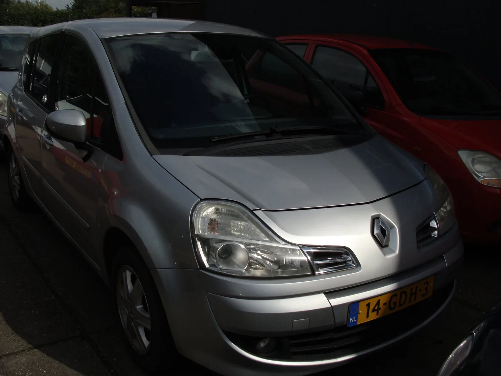 Renault Grand Modus (2008) — foto 1