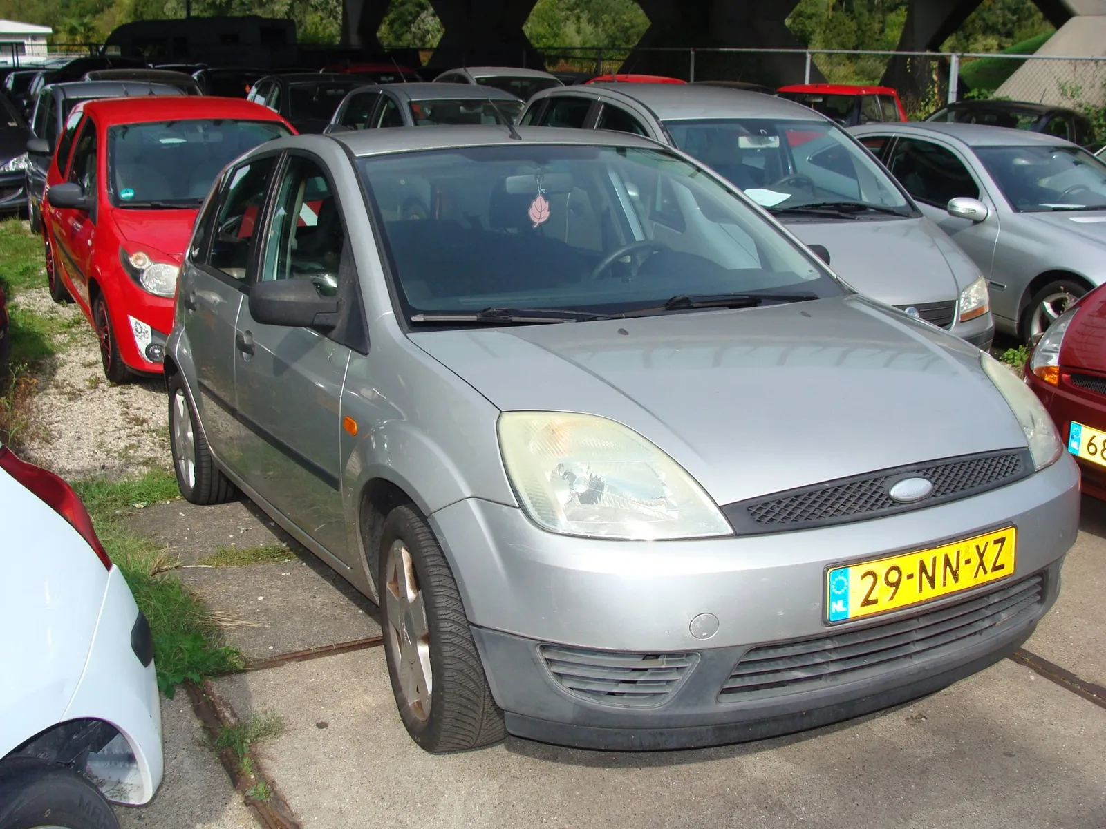 Ford Fiesta (2004) — foto 1