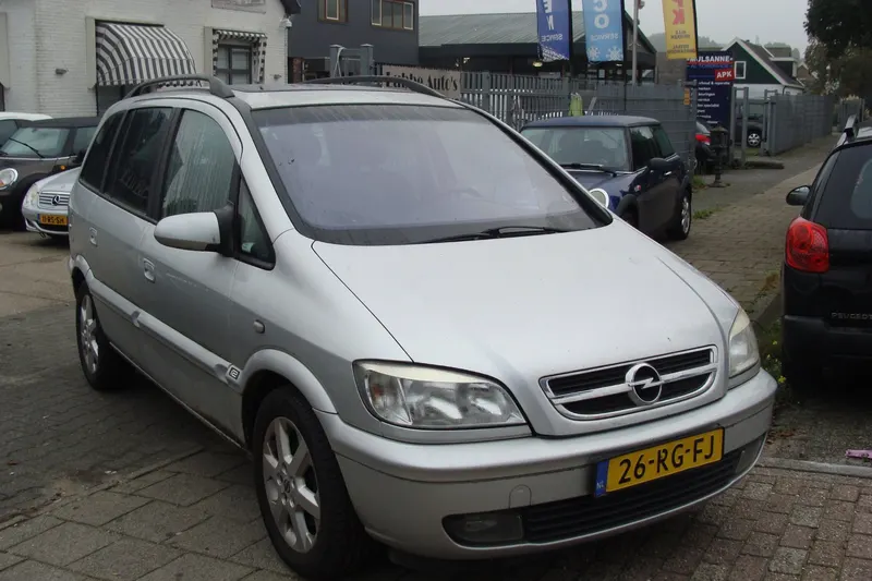 Opel Zafira (2005)